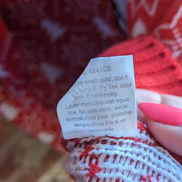 Merry Christmas Poof Large Red & White Llama w/ a Santa Hat Knit Sweater - Picture 6 of 10